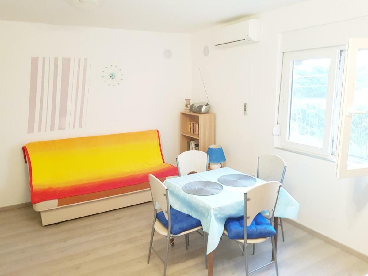 Apartment Brigitte Vrsi Ngoại thất bức ảnh